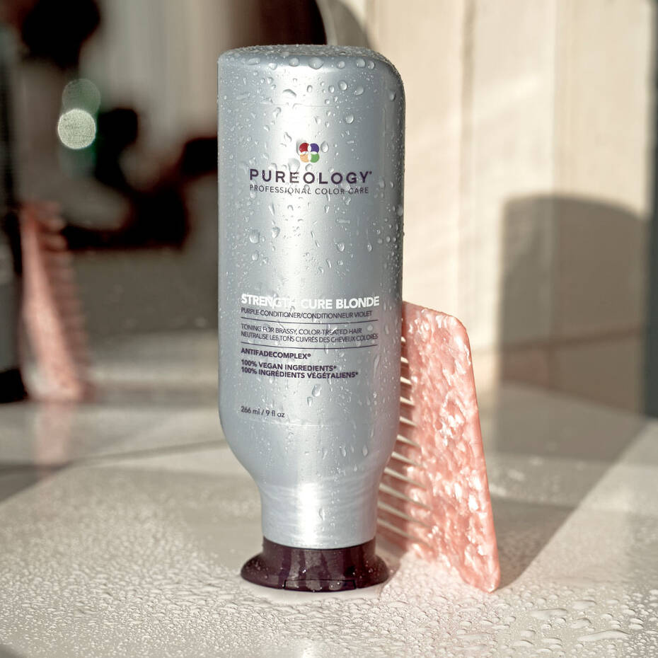 Pureology Strength Cure Blonde revitalisant violet